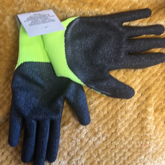 Work gloves - Picture 3 of 4